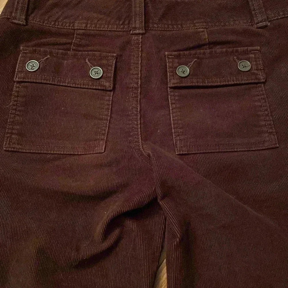 Abercrombie brown corduroy capri cargo pants - size 2 - great condition - Picture 6 of 6